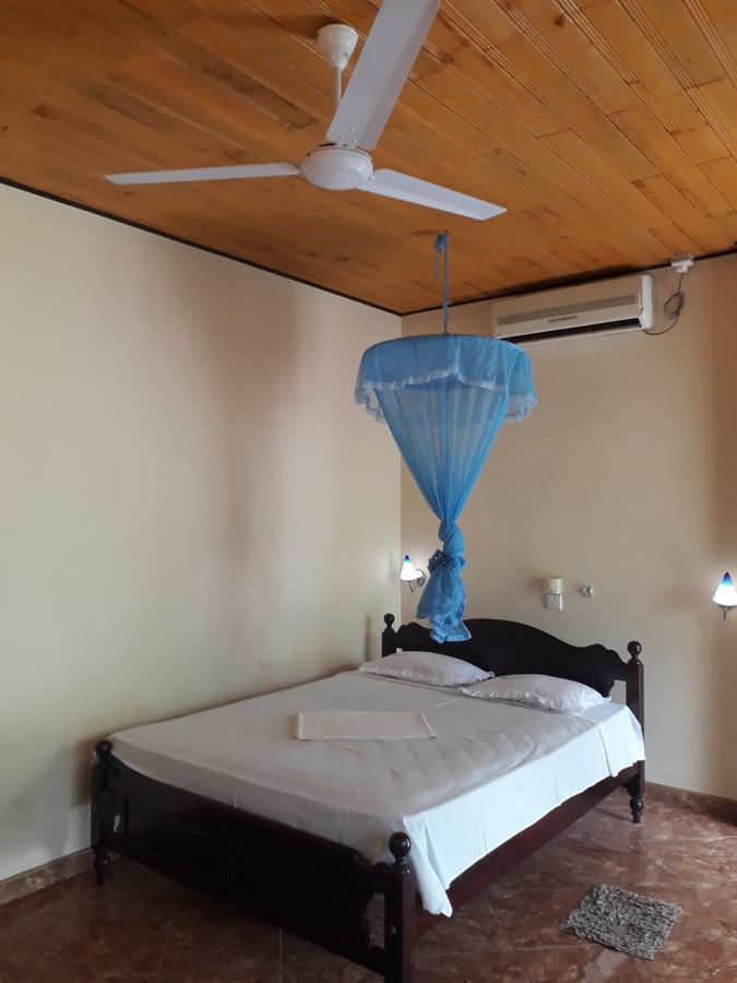 Guesthouse Sunshine Aluthgama Exterior photo
